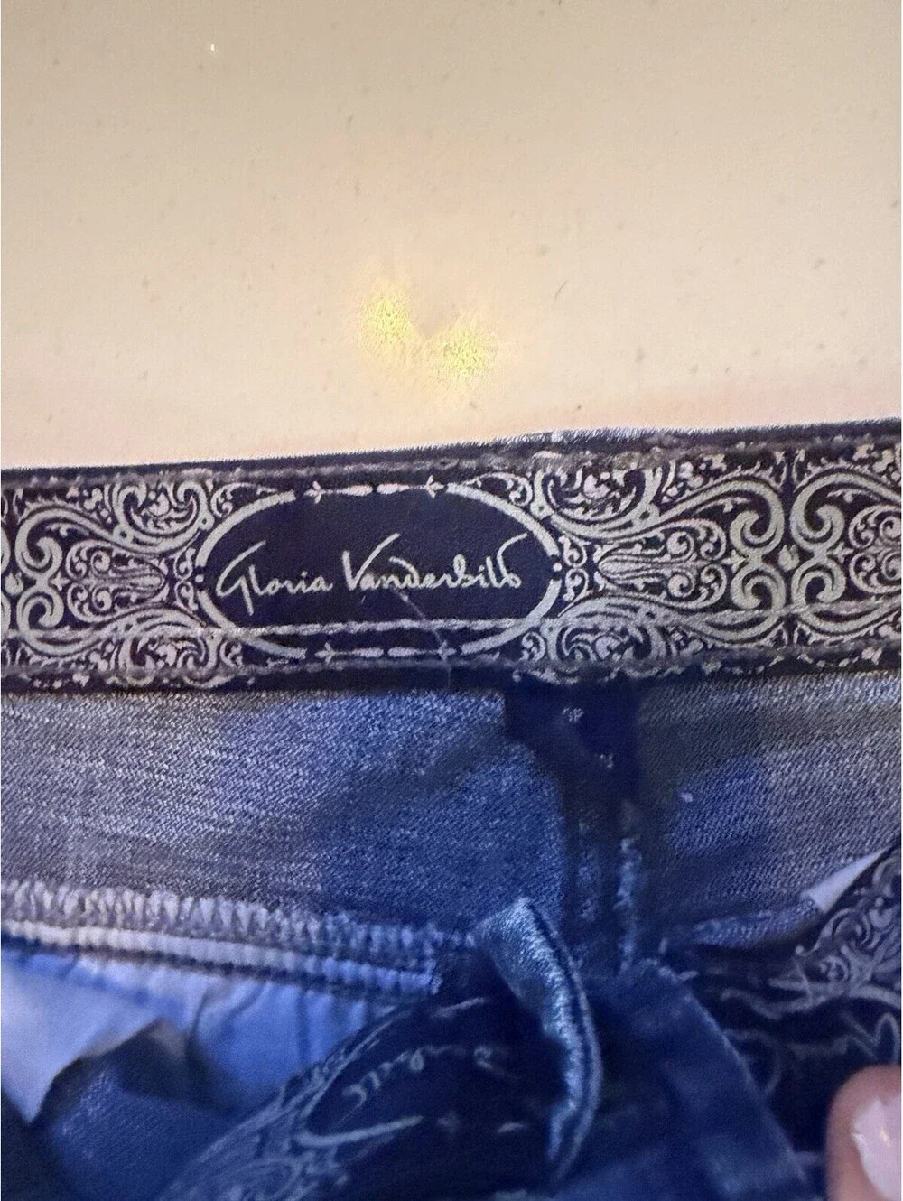 Gloria Vanderbilt Lacey PF Skimmer Denim Shorts Women’s Size 10P